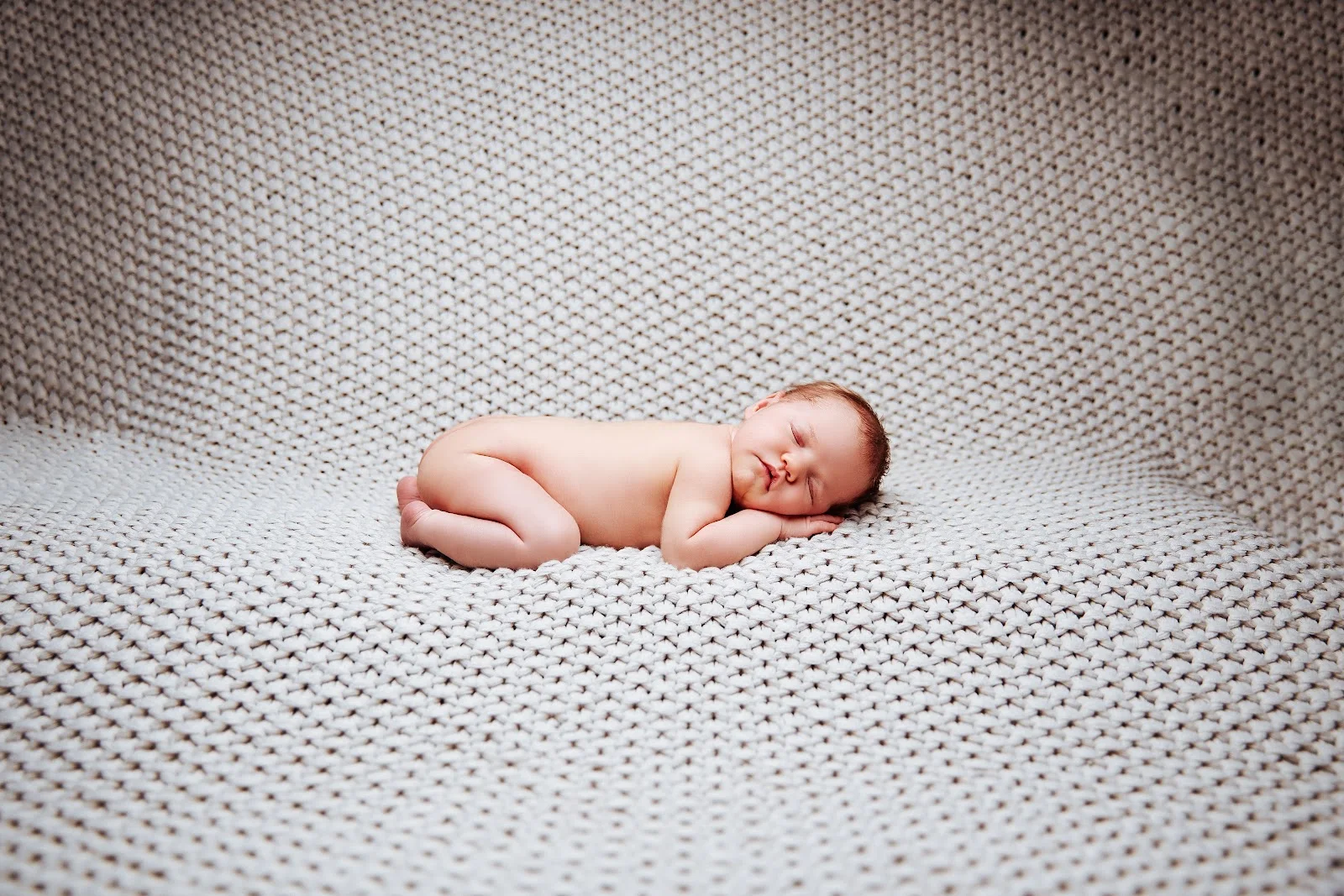 MOIN BABY Neugeborenenfotografie Bild 1